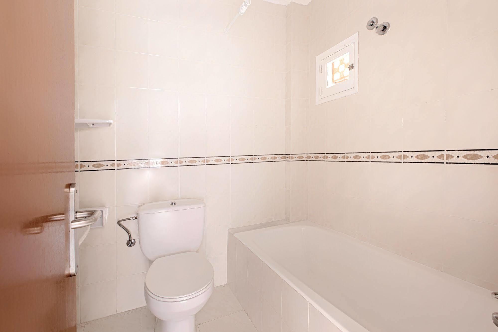 Apartamentos Colomar Santa Eularia des Riu Exterior photo