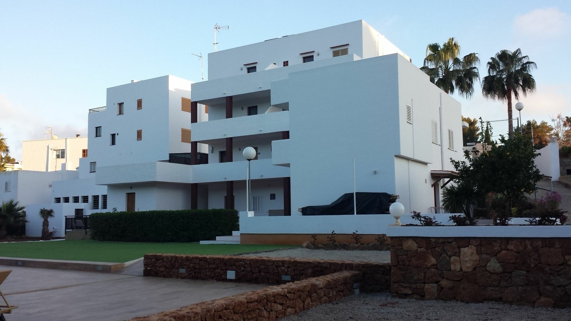 Apartamentos Colomar Santa Eularia des Riu Exterior photo